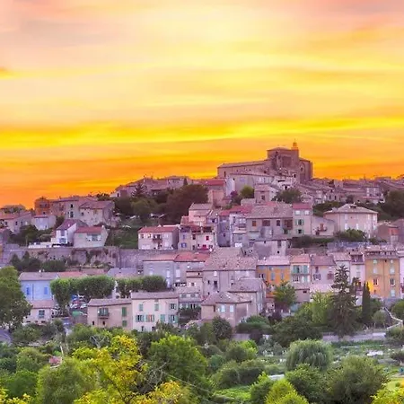 Roulotte Bohemian Lover In Provence,
