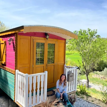 Country house Roulotte Bohemian Lover In Provence, Valensole