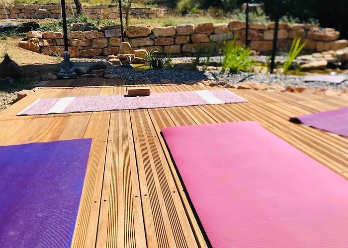 Roulotte Bohème En Provence, Terra Luna, Séjour à la campagne *